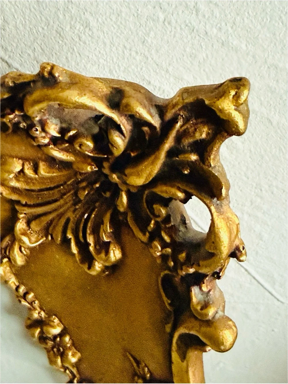 Antique Victorian Style Gold Gilt Oval Frame BW Drawing Ornate Rococo Porcelain